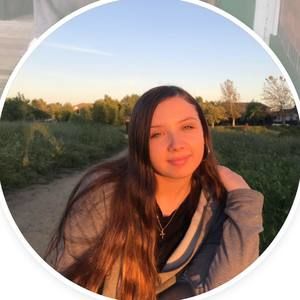 Meet your Posher, Alana